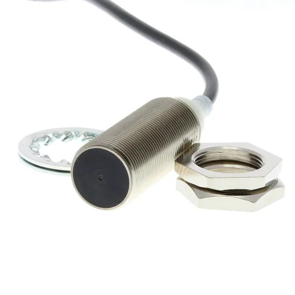 Omron E2AM18KS05WPB1TP6M Endüstriyel Sensörler