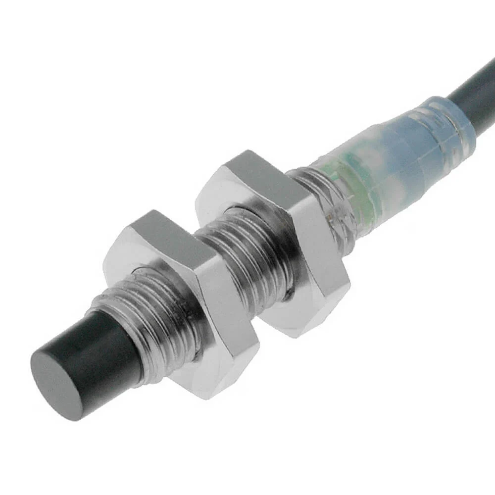 Omron E2A-S08KN04-WP-D1 2M Endüstriyel Sensörler