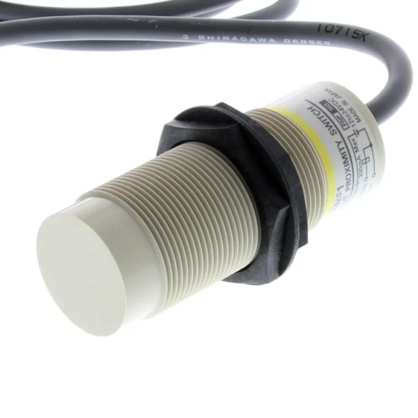 Omron E2KX15MF15M Endüstriyel Sensörler