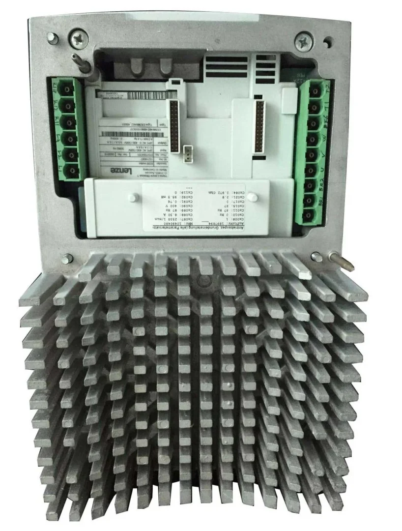 Lenze E82MV752-4B001