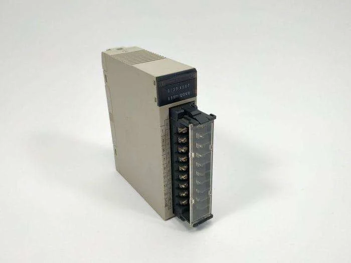 Omron C200H-OD21A Otomasyon ve Kontrol Sistemleri