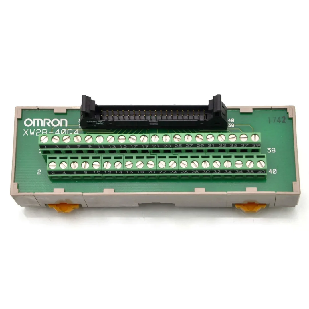 Omron XW2B-40G4 Bağlantı ve Montaj