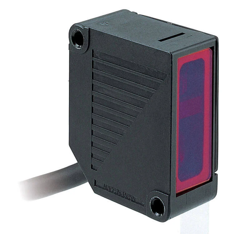 Omron ZX-LD100L Endüstriyel Sensörler