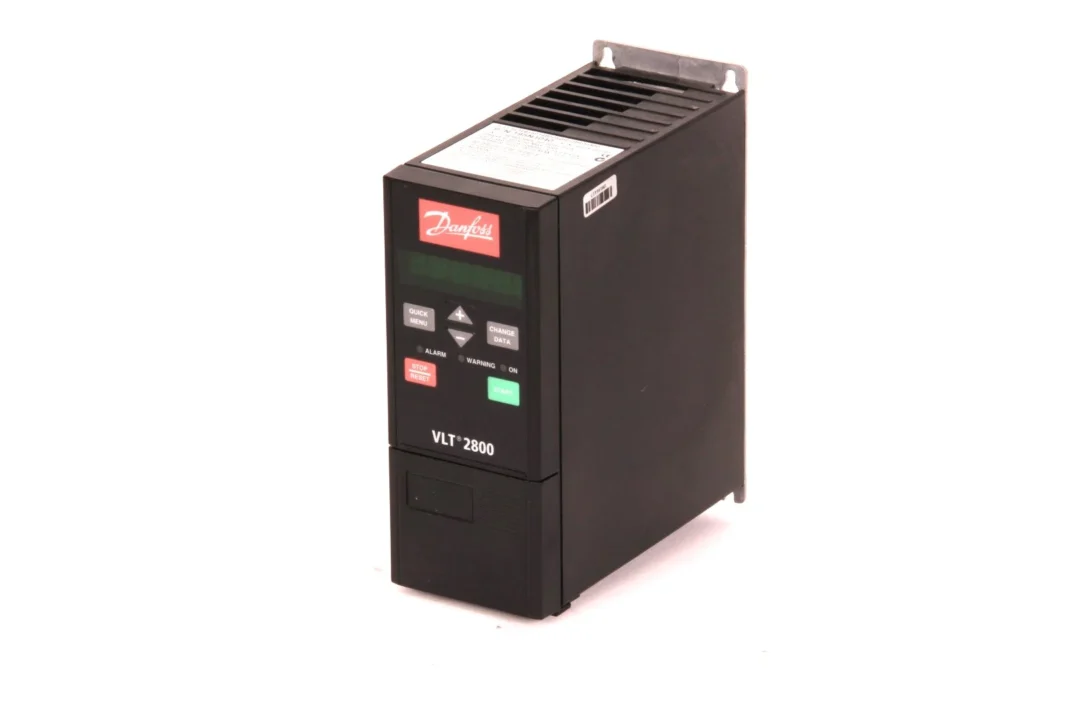 Danfoss 195N1040 – VLT2815 SB/R1 400V 1,5KW