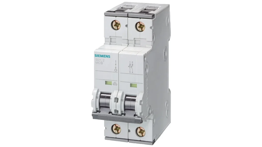 Siemens 5SY6204-7