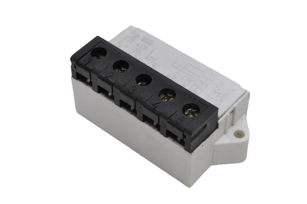SEW-Eurodrive 8254591 Röleler ve Kontrol Cihazları
