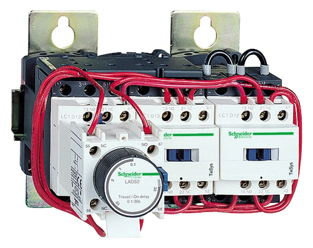 Schneider Electric LC3D150P7A64
